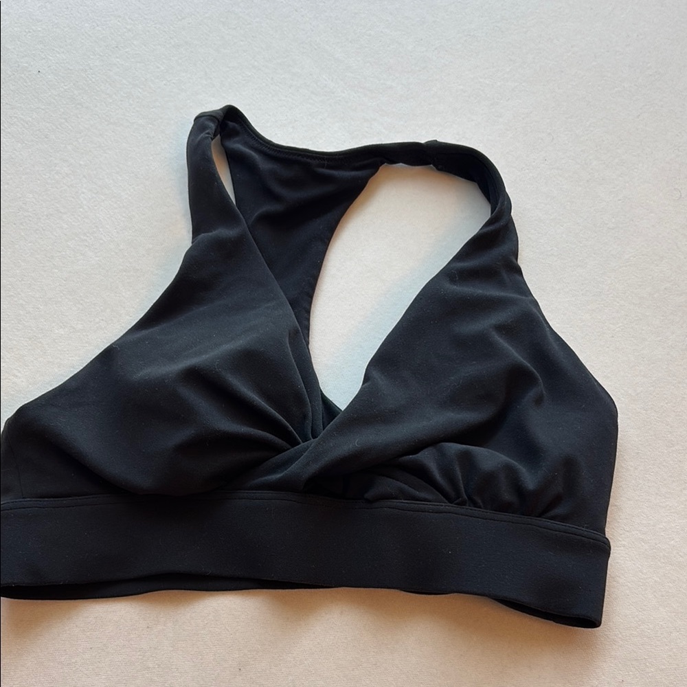 lululemon v-neck black sports bra